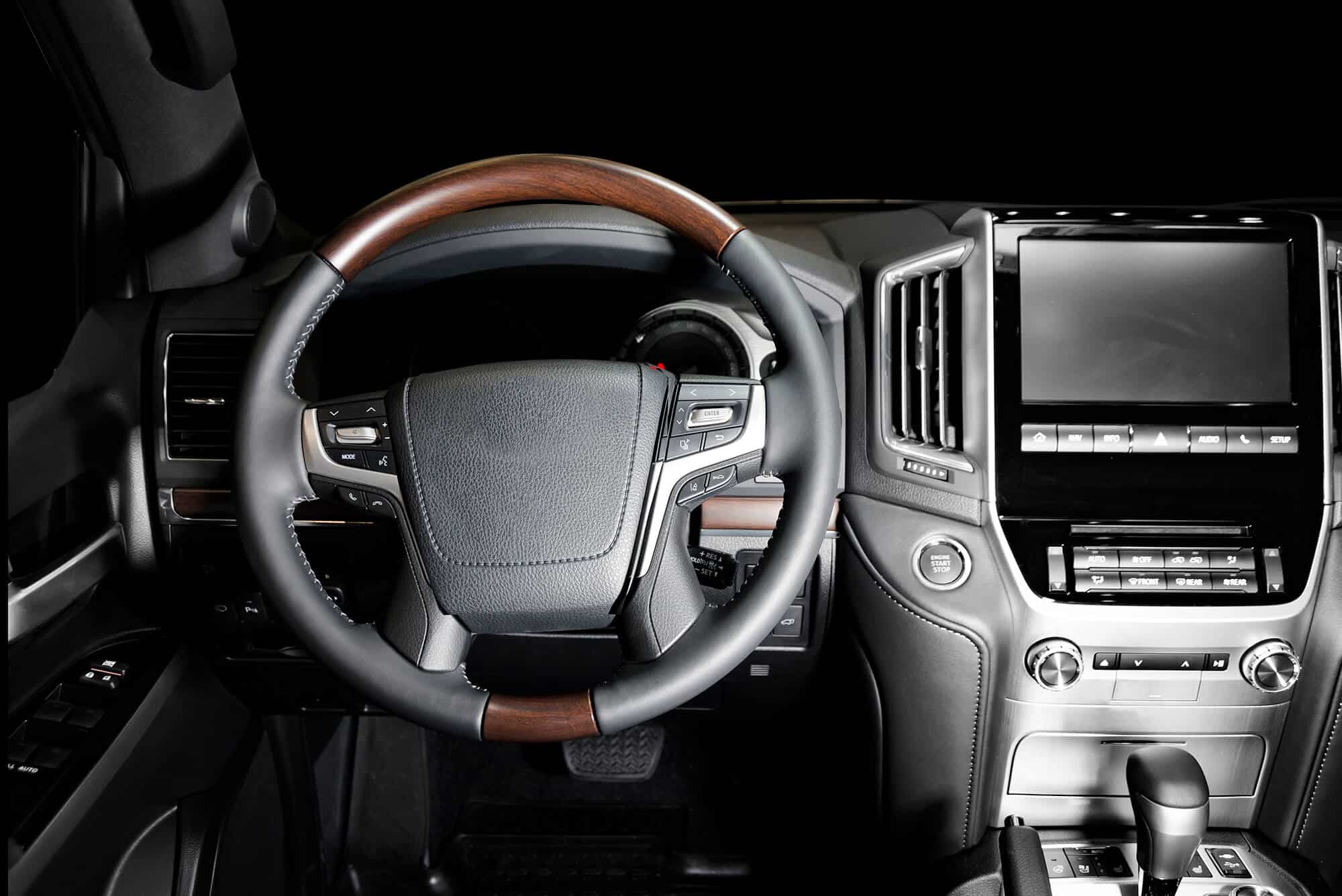 modern-luxury-car-interior-2021-08-26-17-12-26-utc-1.jpg